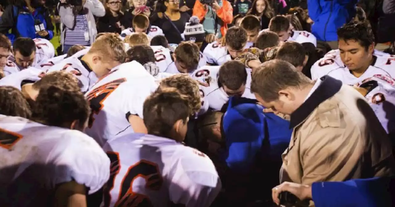 Supreme Court backs a high school coach's right to pray on the 50-yard line