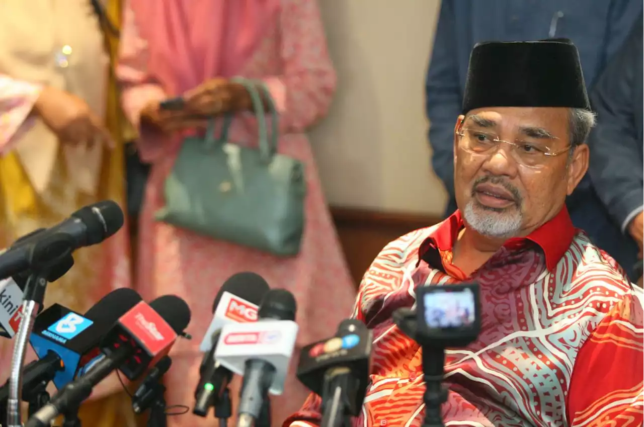 Tajuddin: Ahmad Zahid should step down as Umno president, he’s a liability