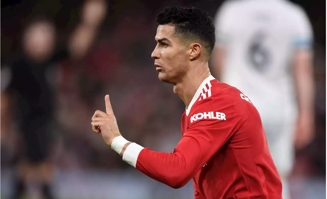 United bengang Chelsea cuba pikat Ronaldo