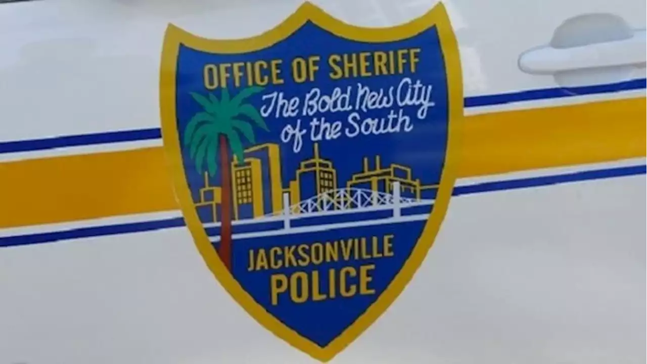 Man in serious condition after double shooting in northwest Jacksonville