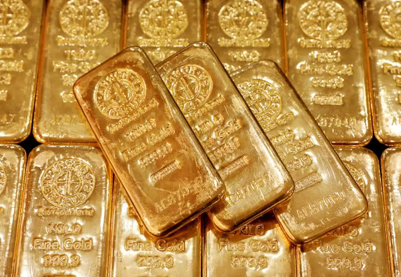 Gold gains as G7 nations plan to ban bullion imports from Russia