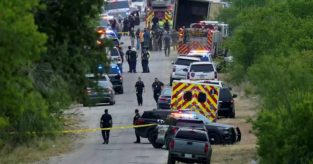 46 dead, 16 hospitalized after trailer of migrants found in Texas