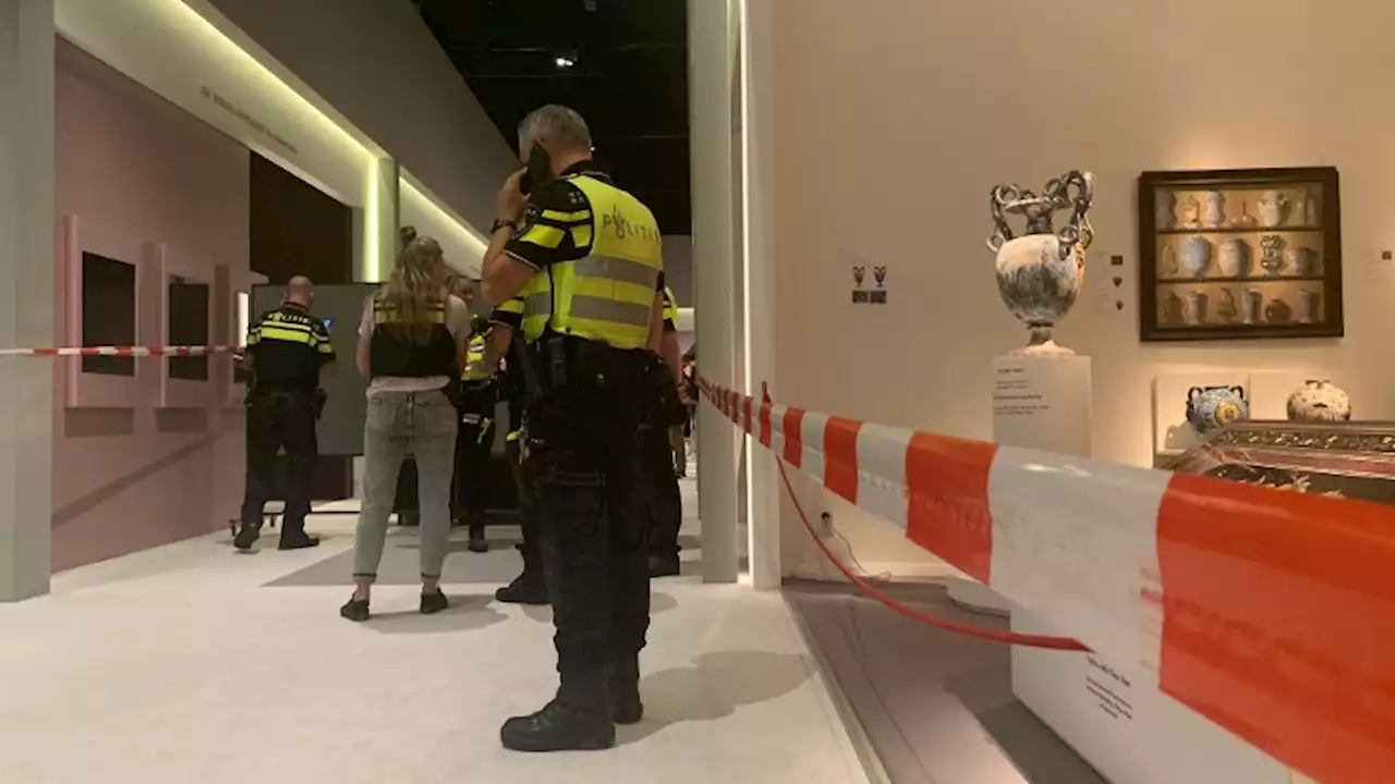 Armed Suspects Smashed a Jewelry Display at TEFAF Using a Mallet Before Jetting Off in Broad Daylight in a Getaway Car | Artnet News