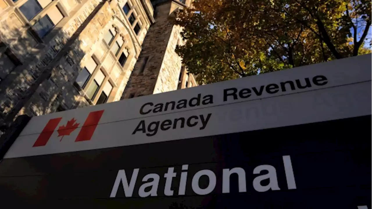 Ottawa lost average of $22 billion a year in unpaid tax from 2014-2018: CRA report