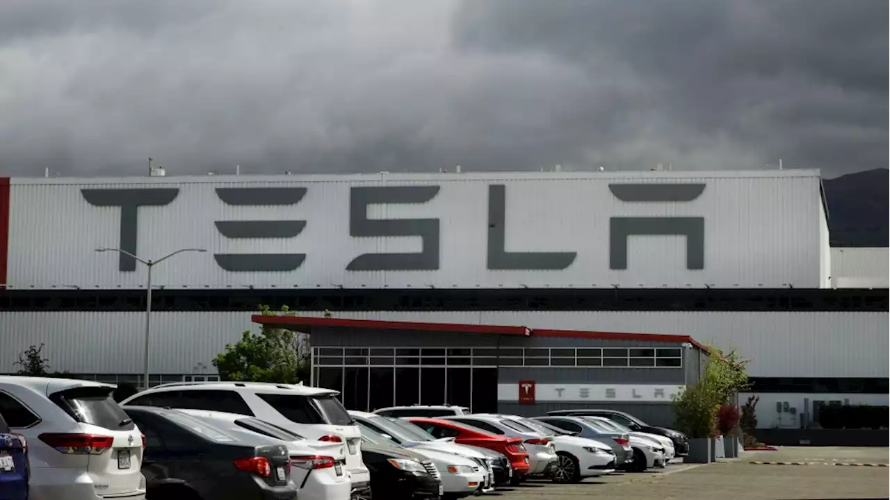 Judge orders new trial in Tesla worker's race bias lawsuit