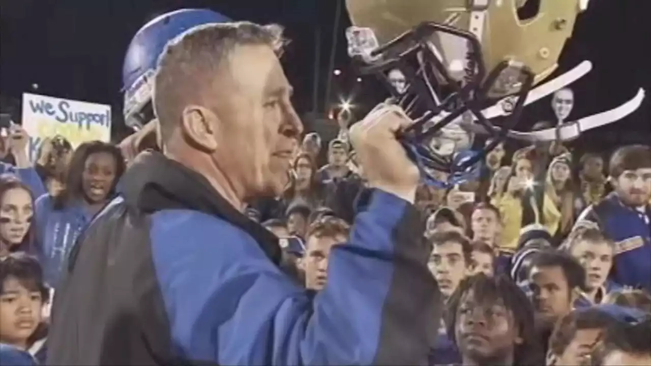 US Supreme Court backs former Bremerton High football coach who prayed after games