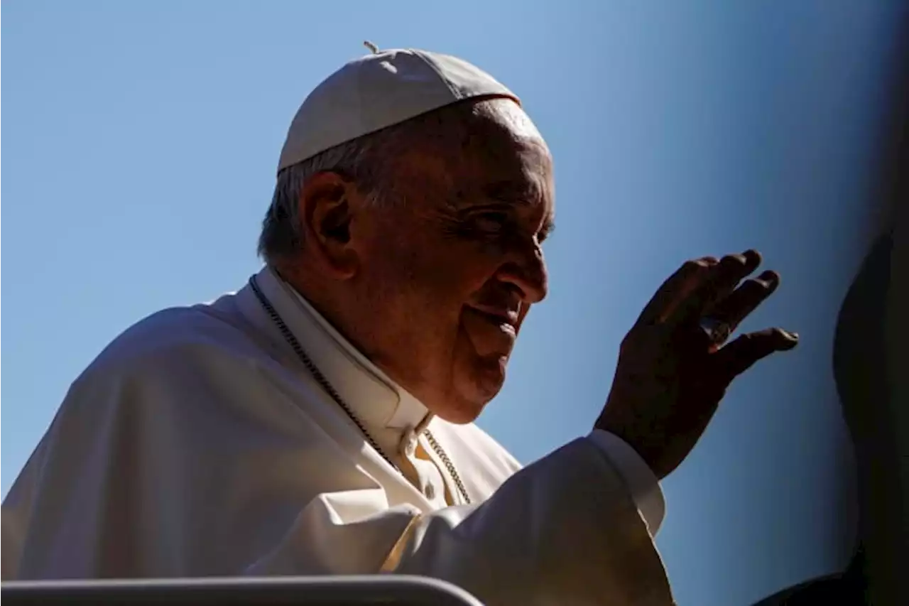 Pope Francis reacts to migrant deaths in San Antonio, asks people to ‘pray together’