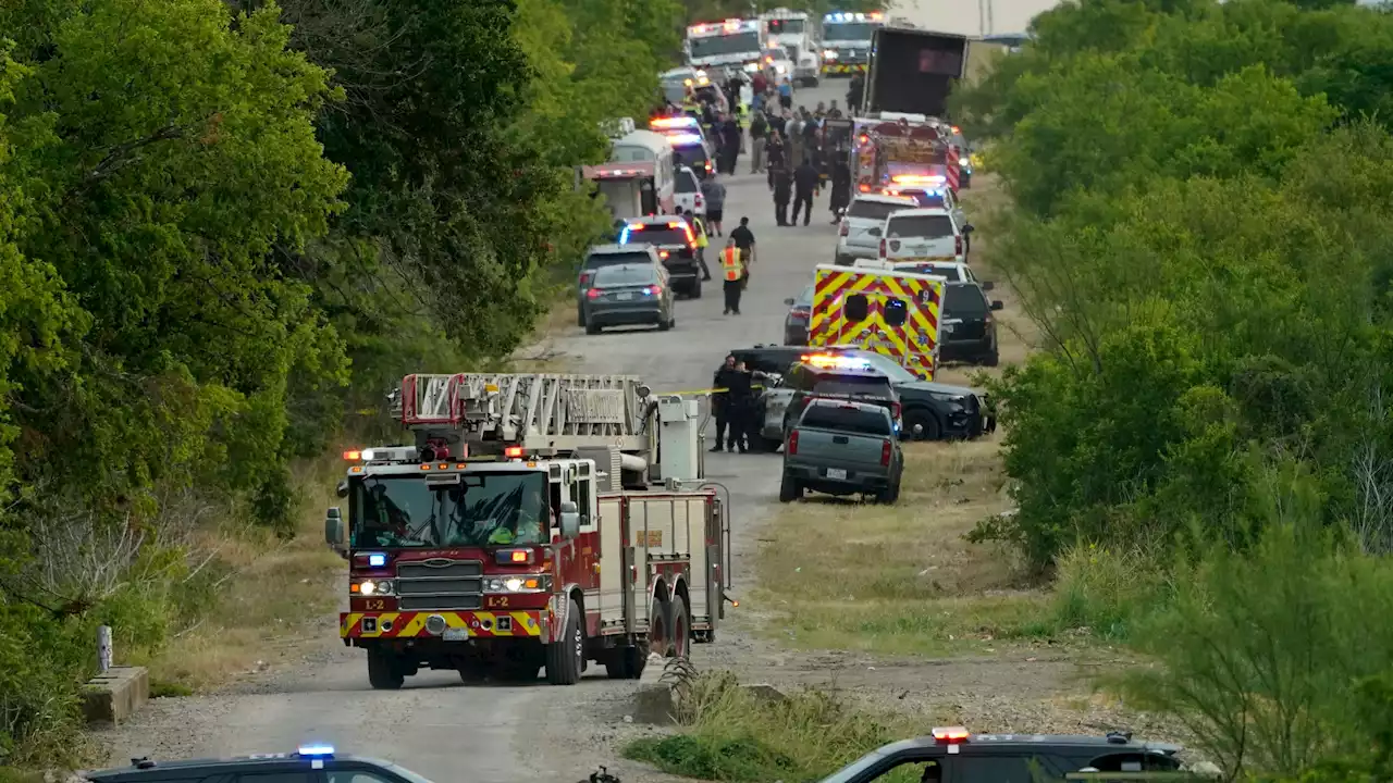 Strage di immigrati in Texas: Trovati almeno 46 corpi a bordo di un camion abbandonato a San Antonio