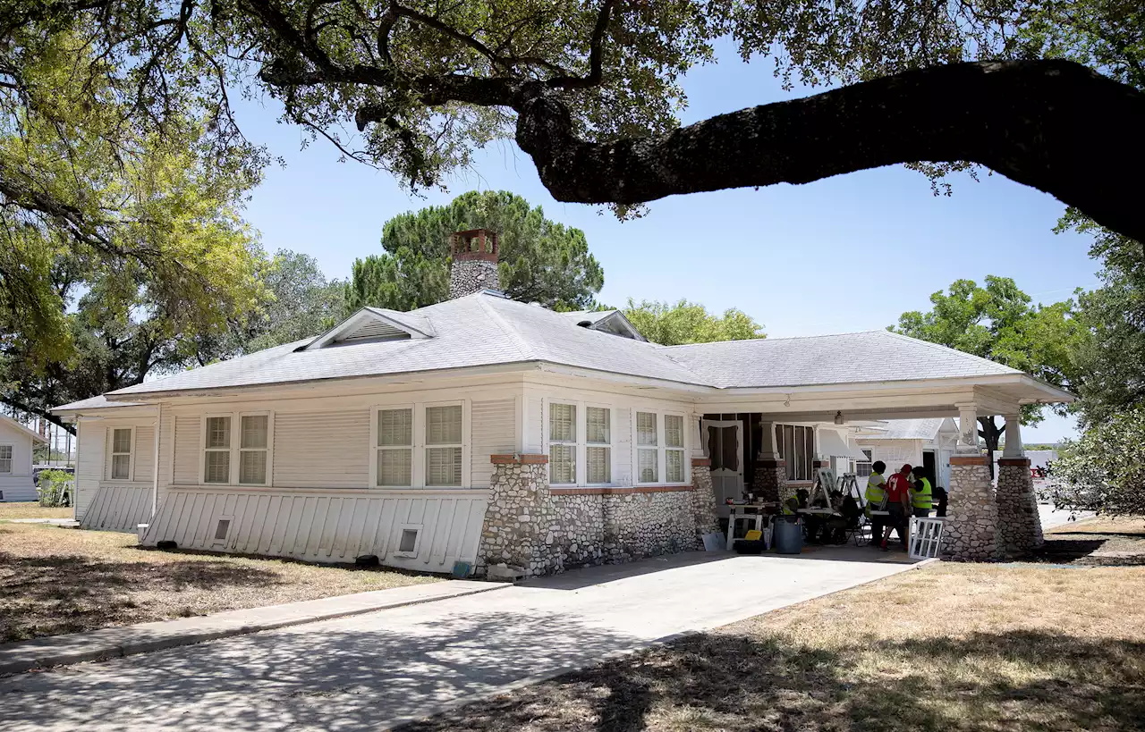 Bungalow Colony at Port SA a new learning lab for historic preservation