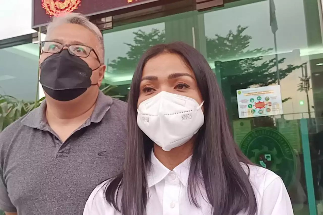 Nirina Zubir Ingin Kasus Dugaan Mafia Tanah Segera Selesai dan Kembali Hidup Normal