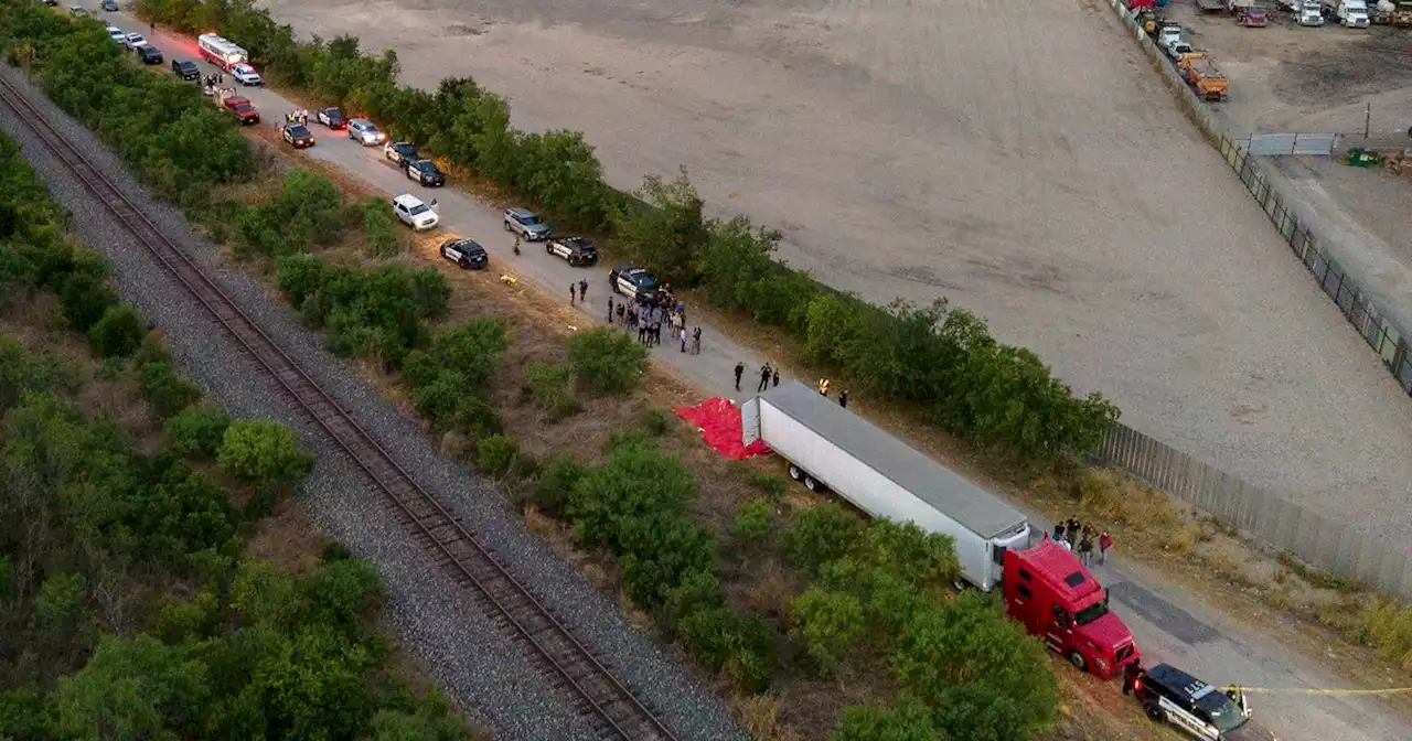 At least 46 people found dead in abandoned 18-wheeler in San Antonio