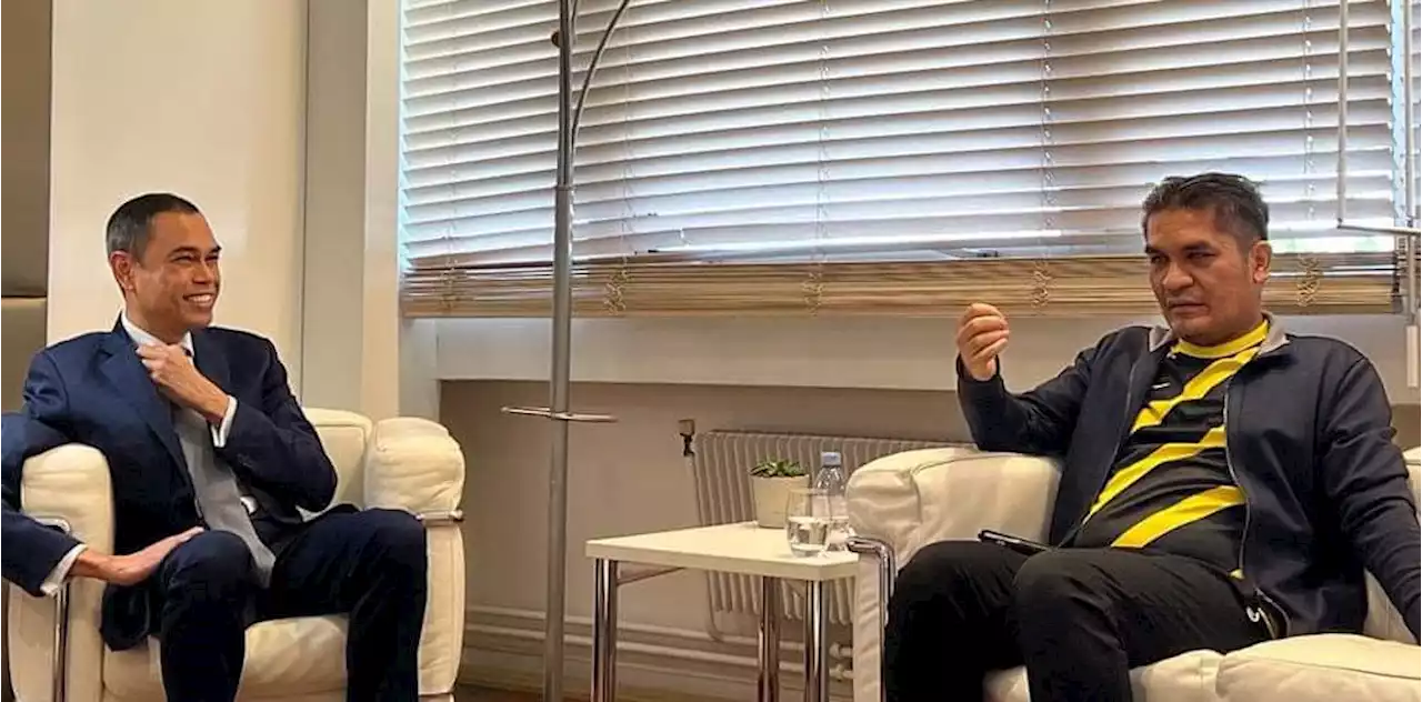 Radzi hadir persidangan UNESCO di Paris