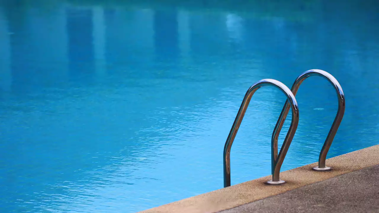 Drowning 2-year-old girl rescued by another child at apartment pool, police say