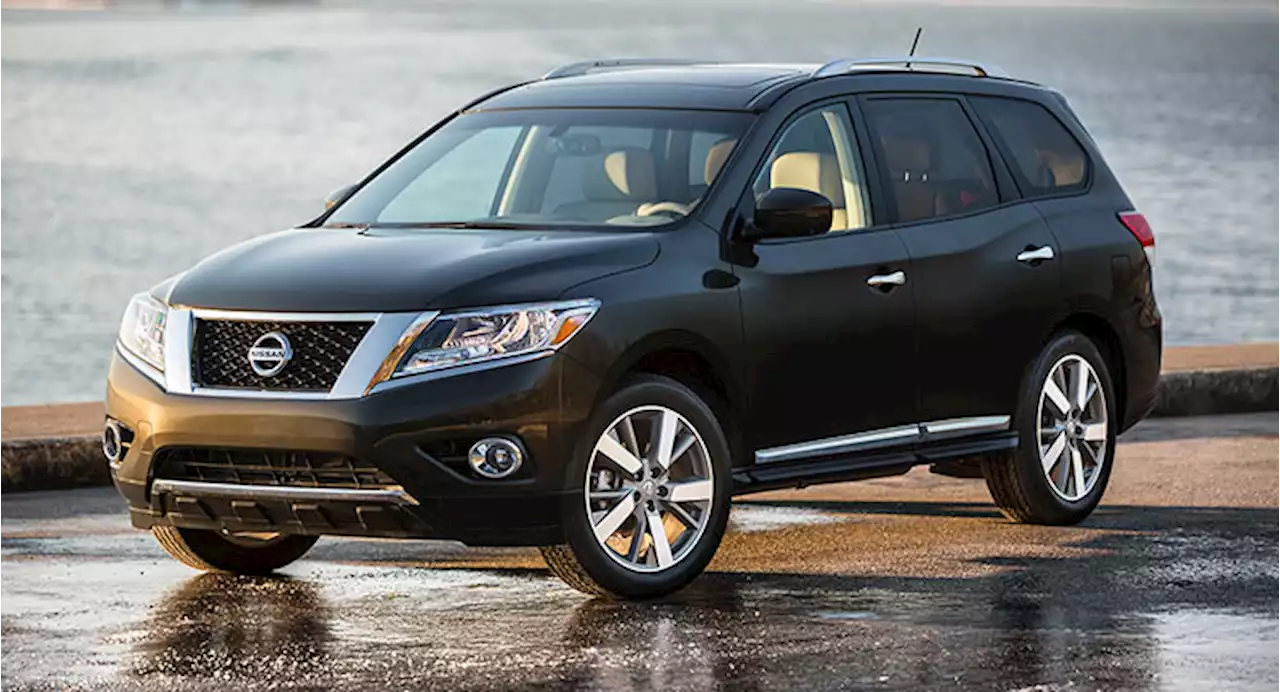 The 2013-2016 Nissan Pathfinder's Hood Could Fly Open While Driving | Carscoops