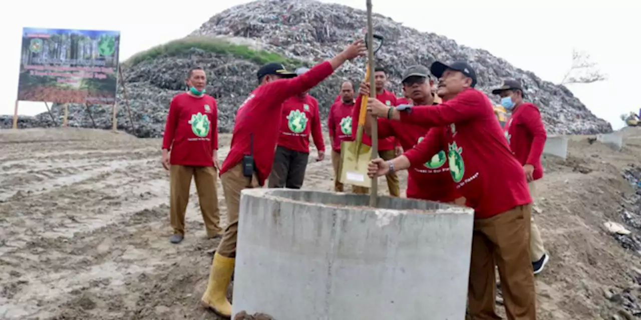 DKP Kota Medan Peringati Hari Bumi, Gelar Aksi Bersih dan Tanam Bibit Pohon