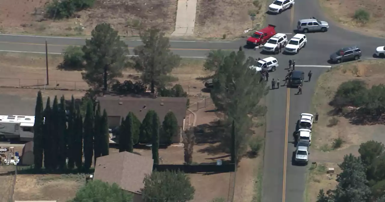 Yavapai County deputy shot, suspect barricaded