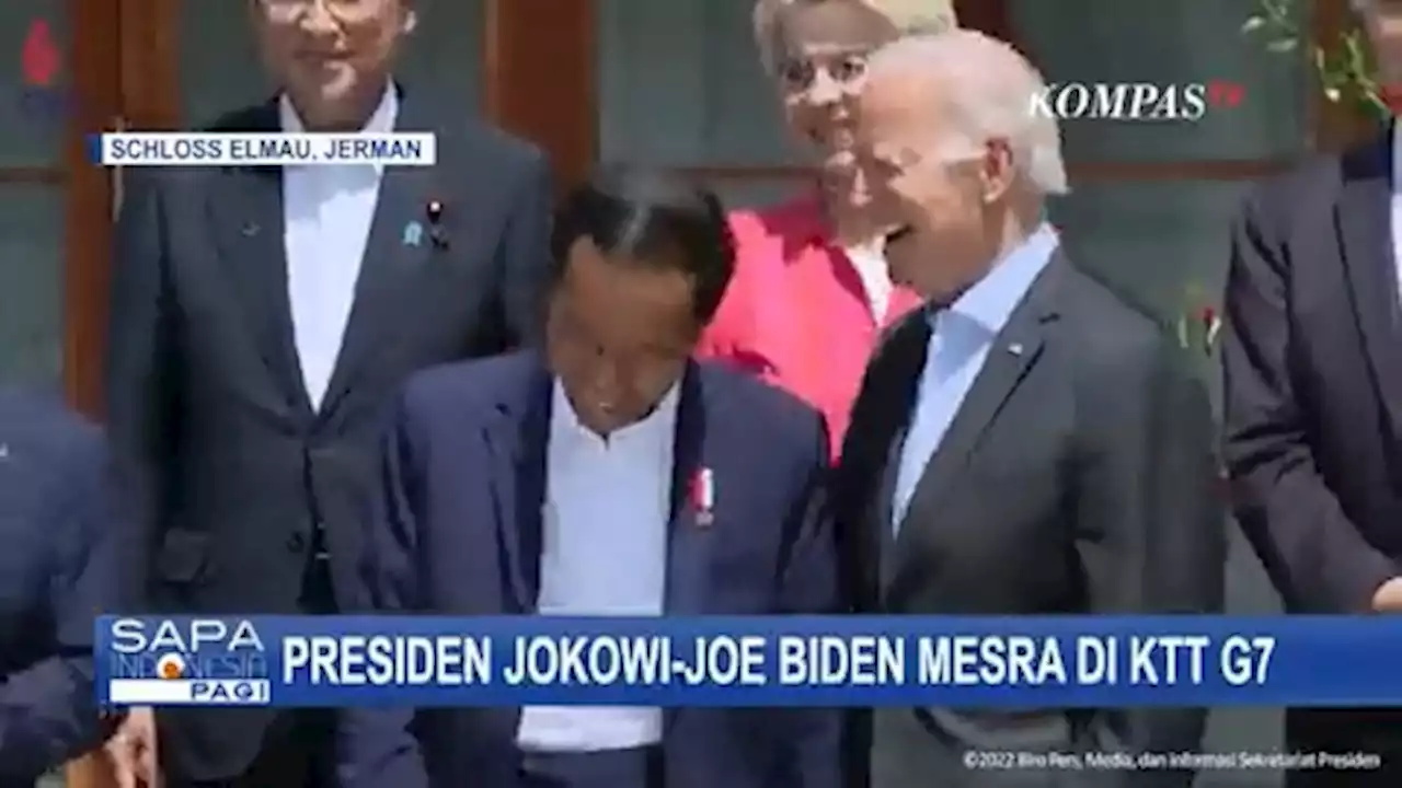 Tampak Akrab, Presiden AS Joe Biden Rangkul Jokowi Saat Sesi Foto KTT G7