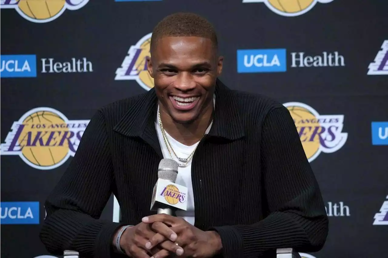 Report: Westbrook opts into US$47m NBA deal with Lakers