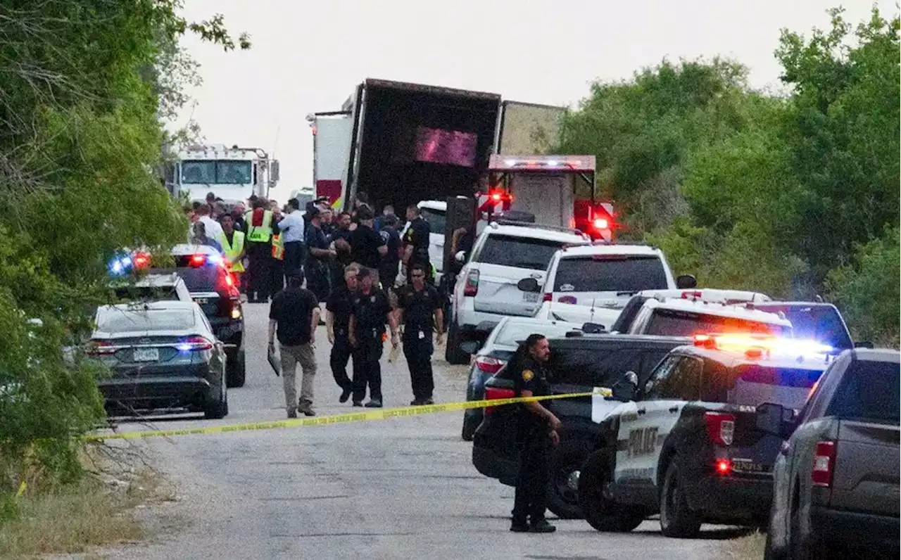 Tráiler donde fueron hallados los migrantes en Texas no cruzó México