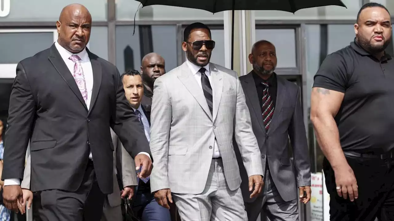 30 jaar cel voor R. Kelly, 26 jaar na eerste misbruikaantijging