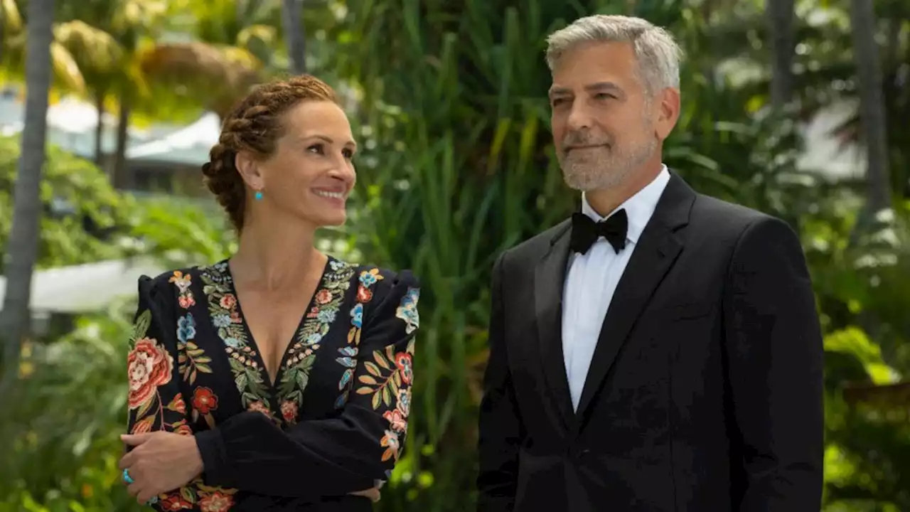 Julia Roberts and George Clooney Begrudgingly Reunite in ‘Ticket to Paradise’ Trailer