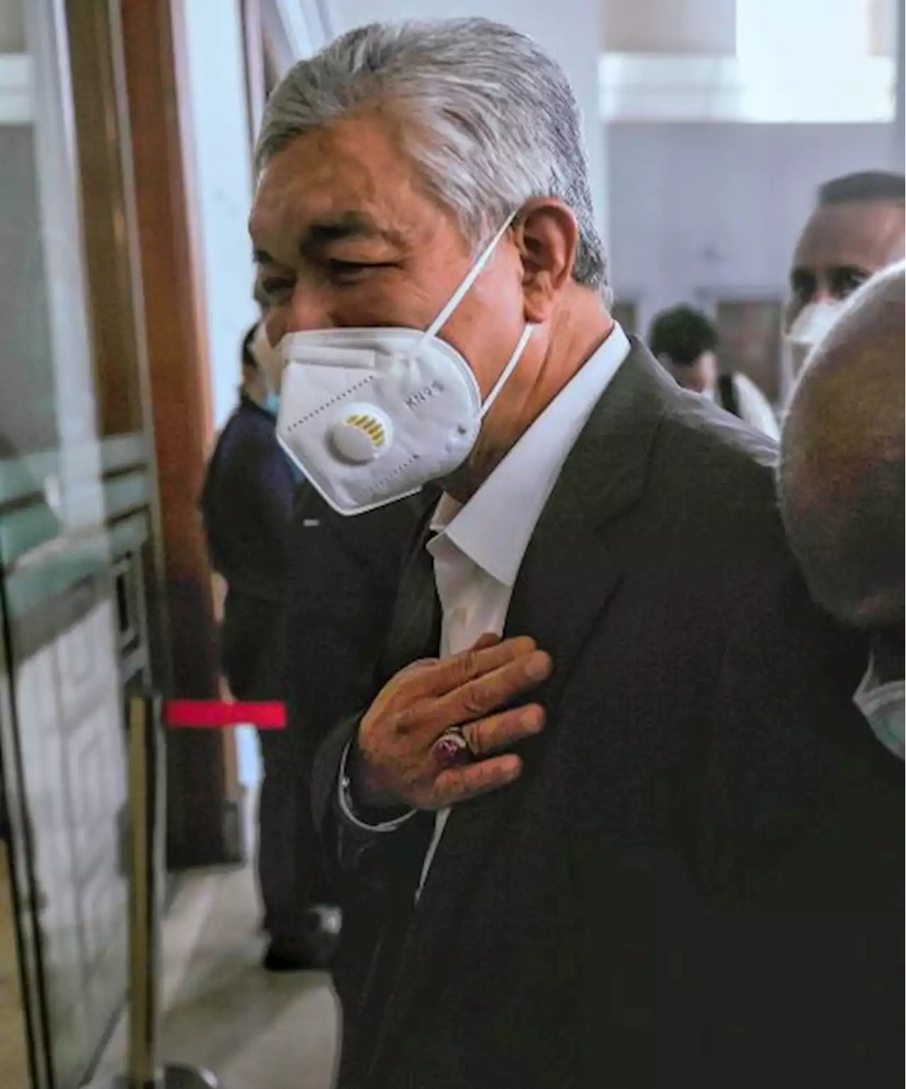 Pendakwaan bermotif politik - Ahmad Zahid