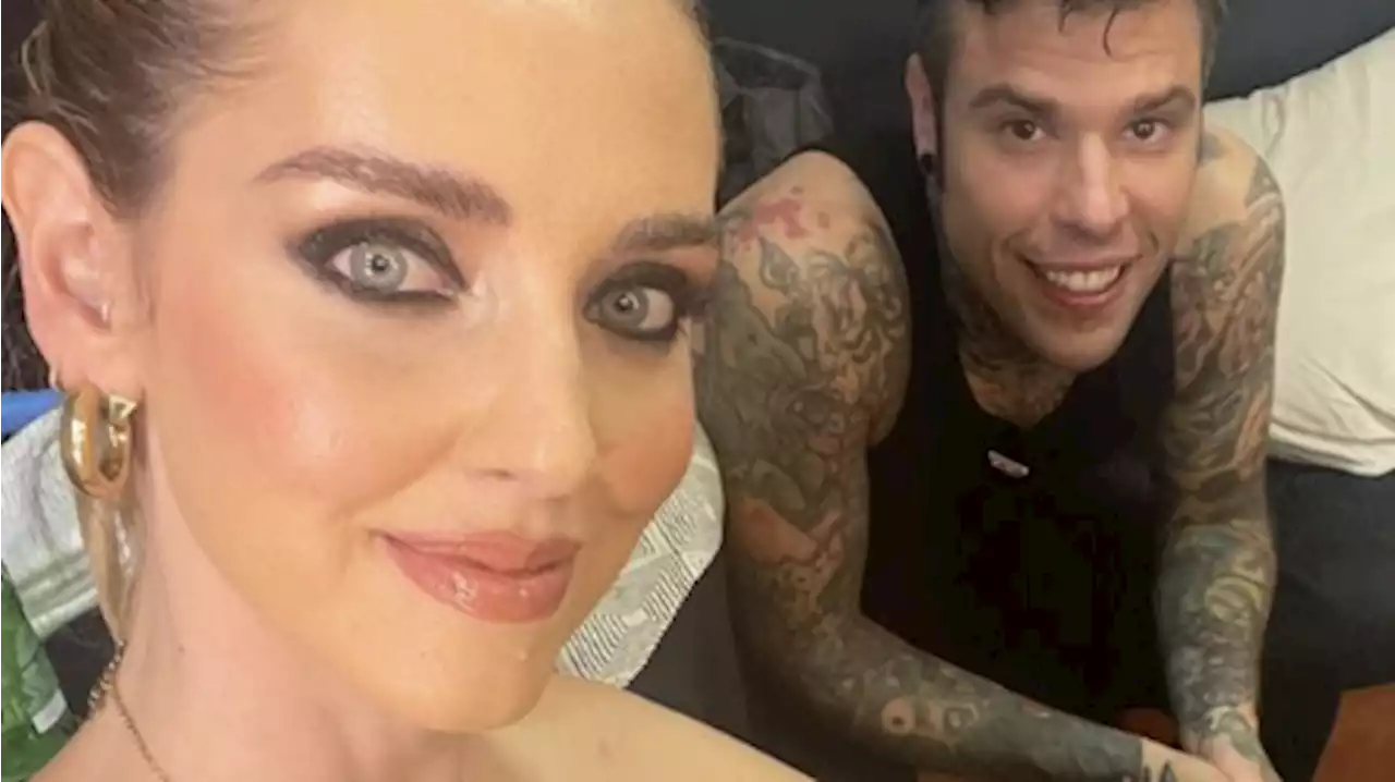 Fedez e la dedica sul palco di Love Mi, Chiara Ferragni si commuove