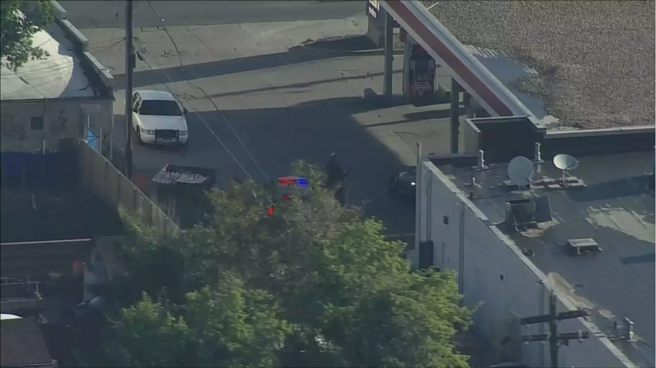 Lakewood Police: Driver In Orange Truck Shoots Man Behind 7-Eleven on Colfax