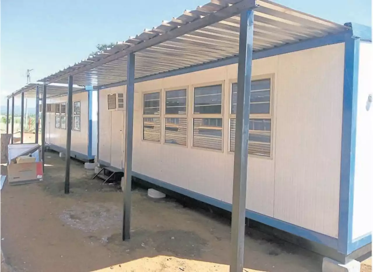 Primary school pupils discover dead body under mobile classroom | Citypress