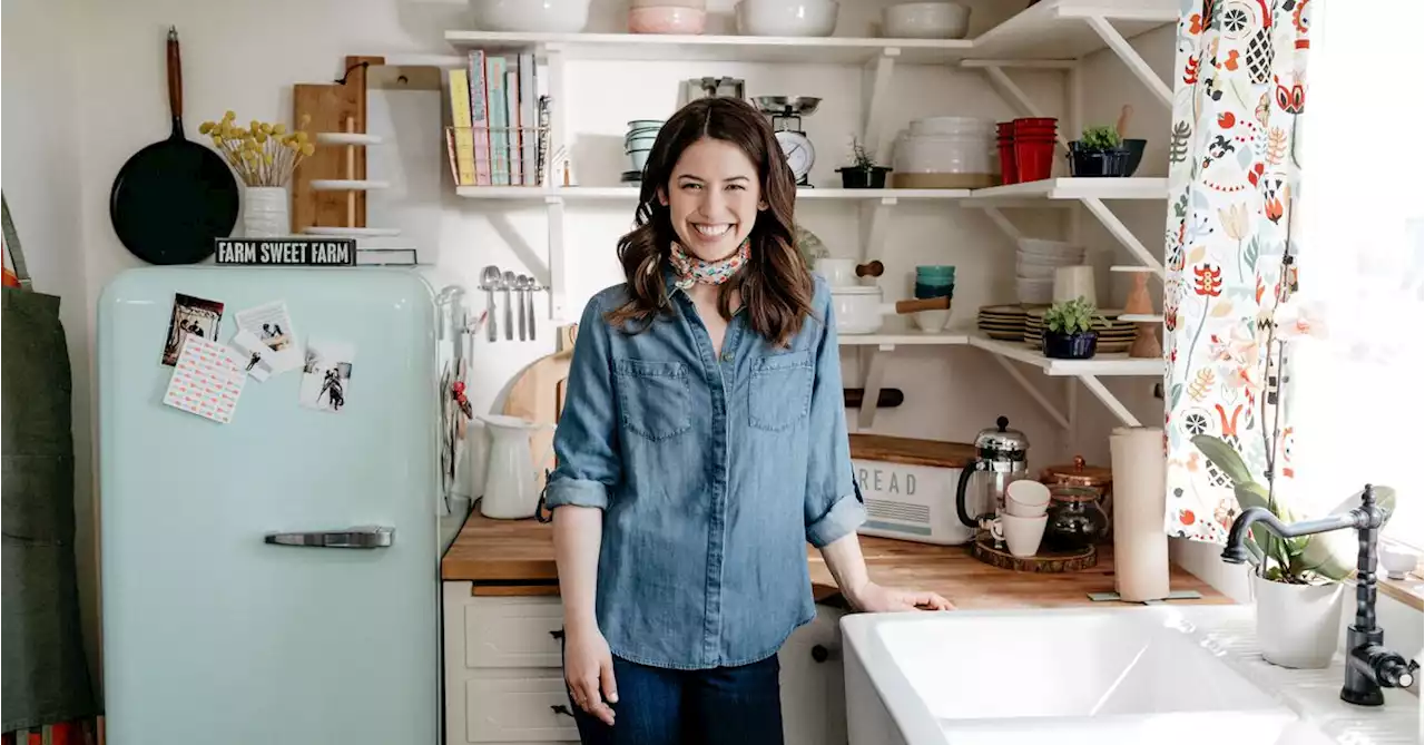 Food Network Star Molly Yeh’s New Restaurant Is Coming to East Grand Forks, Minnesota