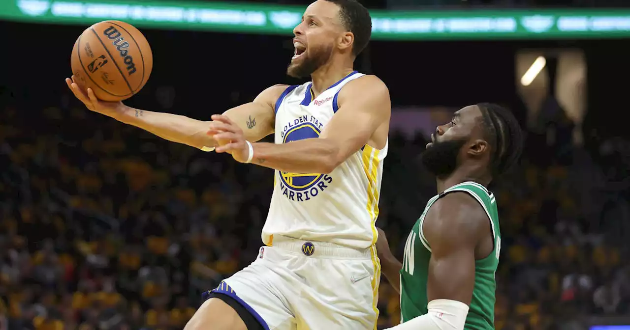 Warriors suffer epic fourth quarter collapse in NBA Finals Game 1