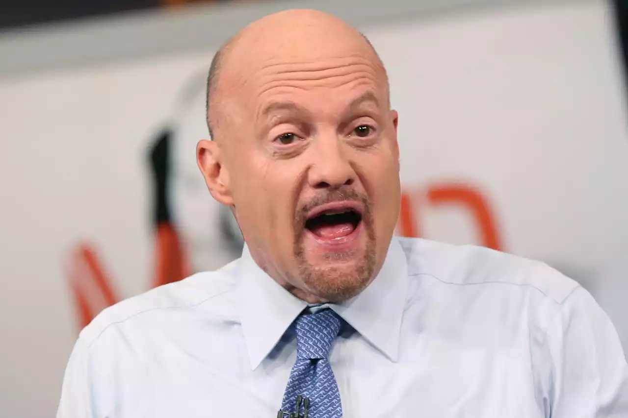 Be Ready to Pounce on Homebuilding Stocks the Next Time They Drop, Jim Cramer Says