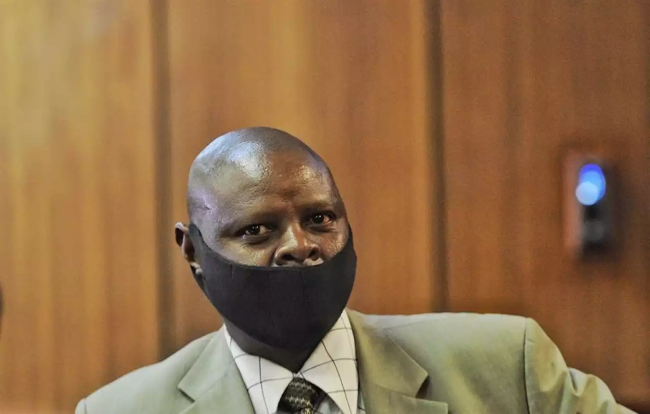 Senzo Meyiwa trial: Defence attempts to discredit evidence collected at the crime scene | News24