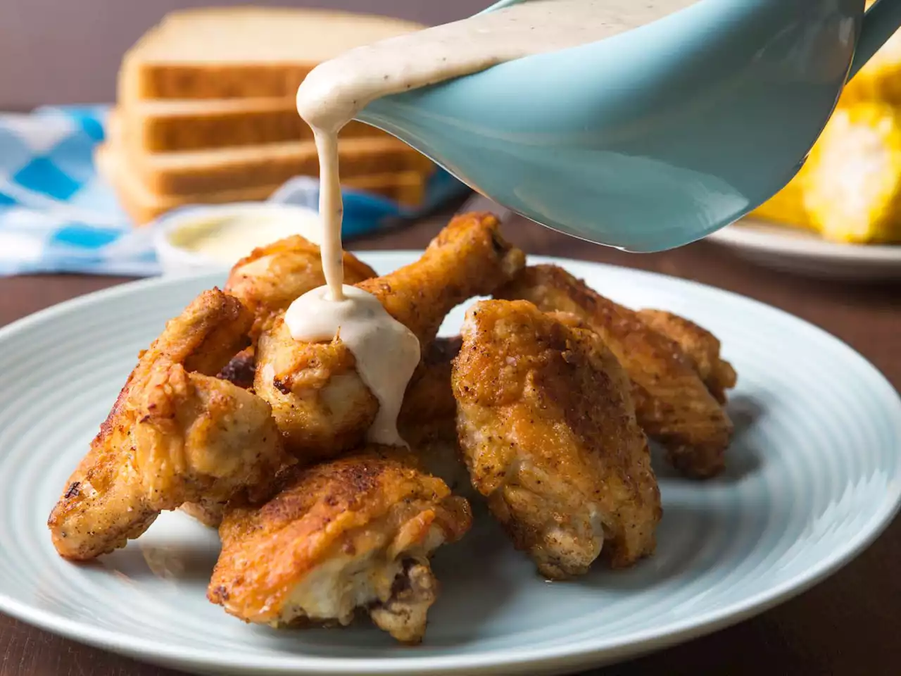 Maryland Fried Chicken With White Gravy Recipe