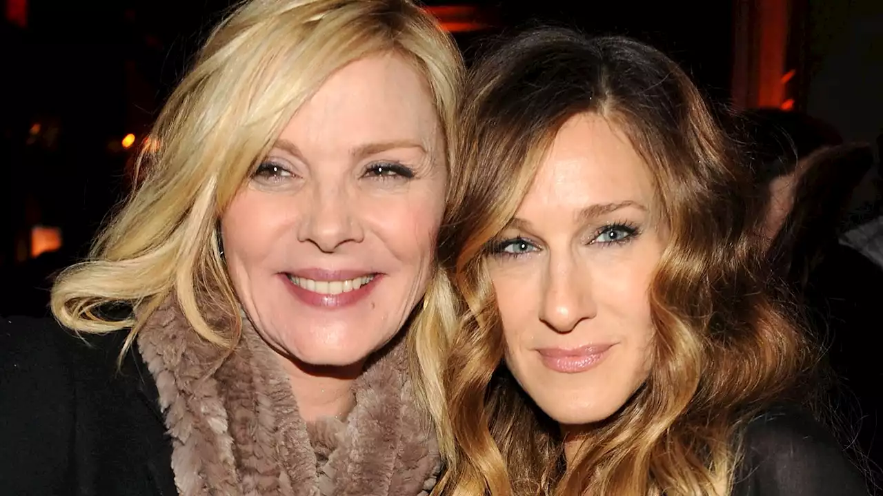 Sarah Jessica Parker Breaks Down 'Very Painful' Kim Cattrall Beef In Tell-All Interview