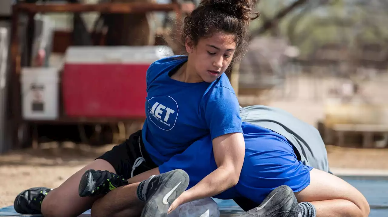 Sunnyside's wrestling, economics camp for local kids 'something that's never really been done before'