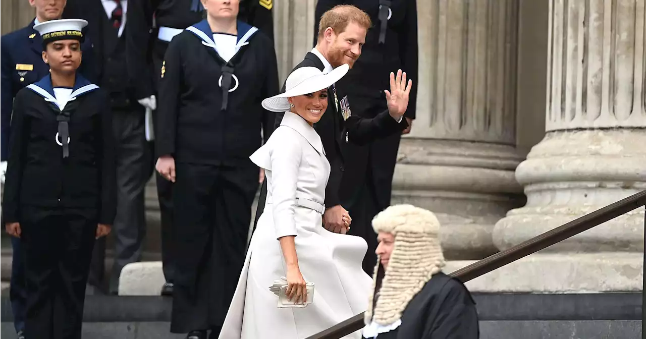 Harry, Meghan Hold Hands at Thanksgiving Service for Queen's Jubilee