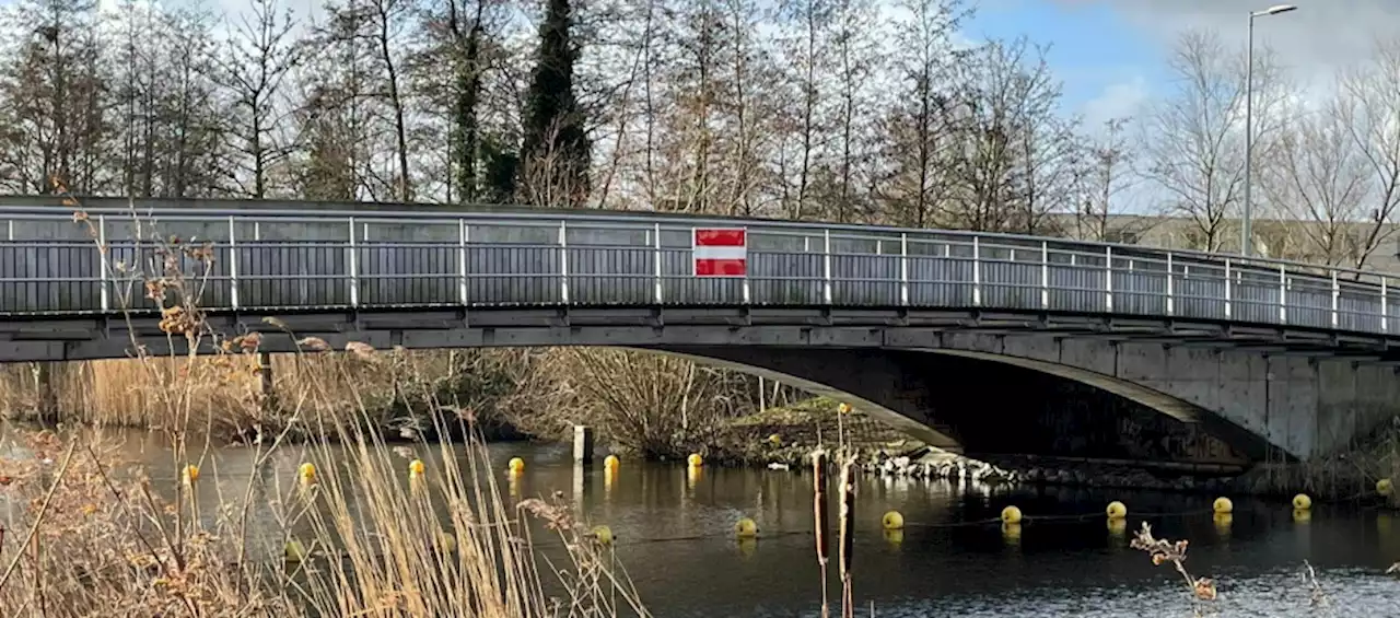 Wegens scheuren gesloten brug in Noord over paar weken weer open