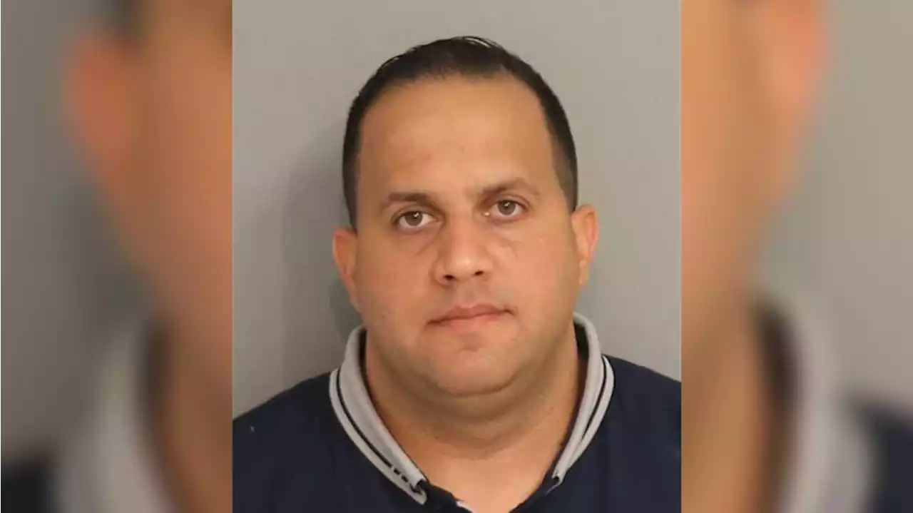 Florida pastor charged after masturbating on Starbucks patio, sheriff says