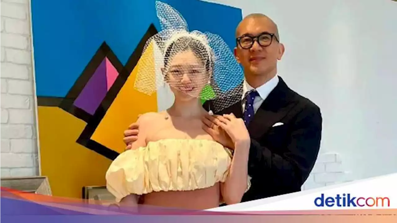 Barbie Hsu dan DJ Koo Tanpa Cincin Kawin