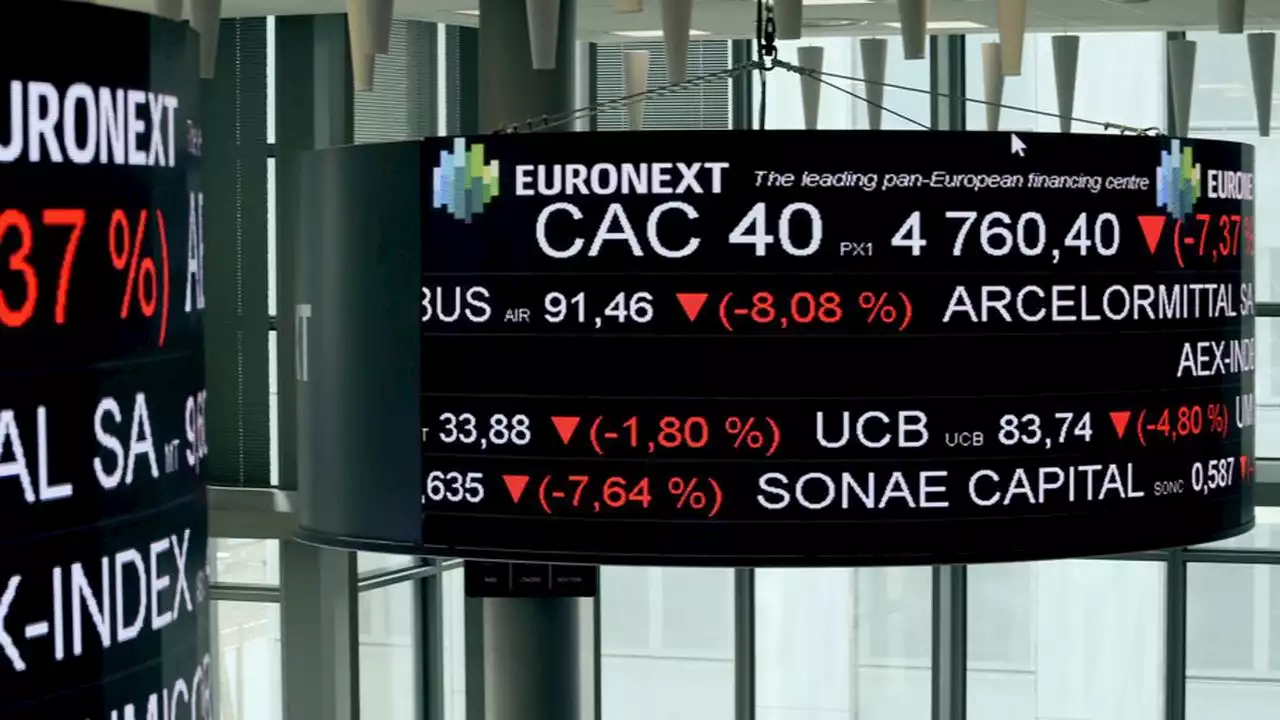 Les Bourses mondiales plongent, rattrapées par les craintes de récession