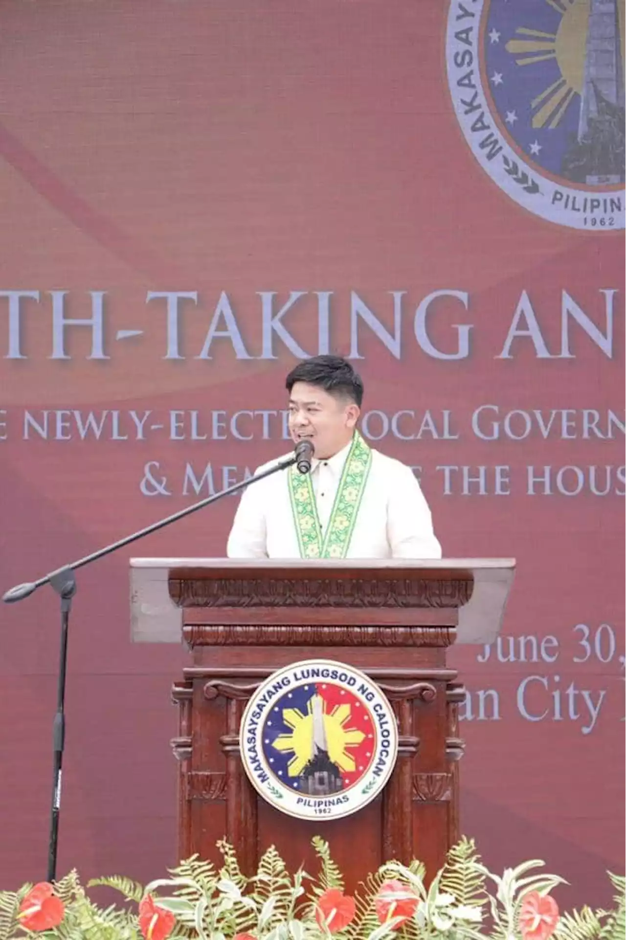 Elected Caloocan City officials take oath