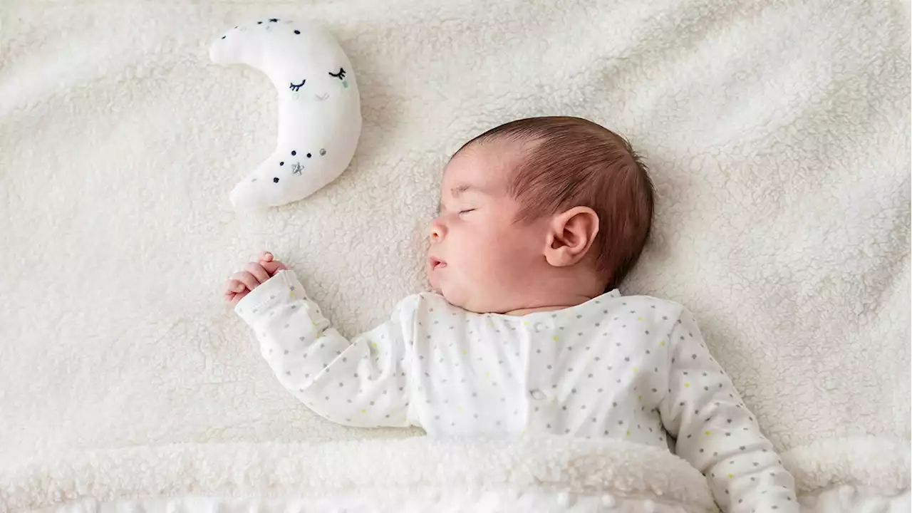 Your baby grunting in sleep explained