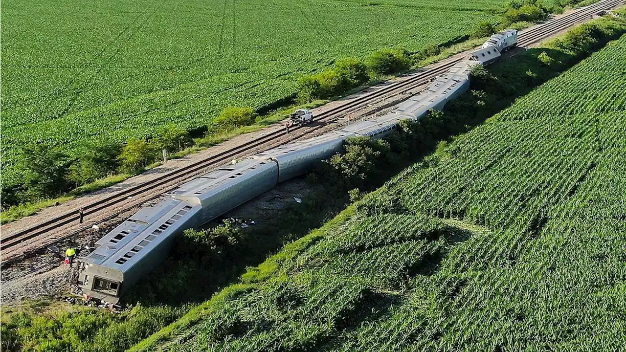 NTSB: Amtrak Train Was Below Speed Limit Before Fatal Crash in Missouri