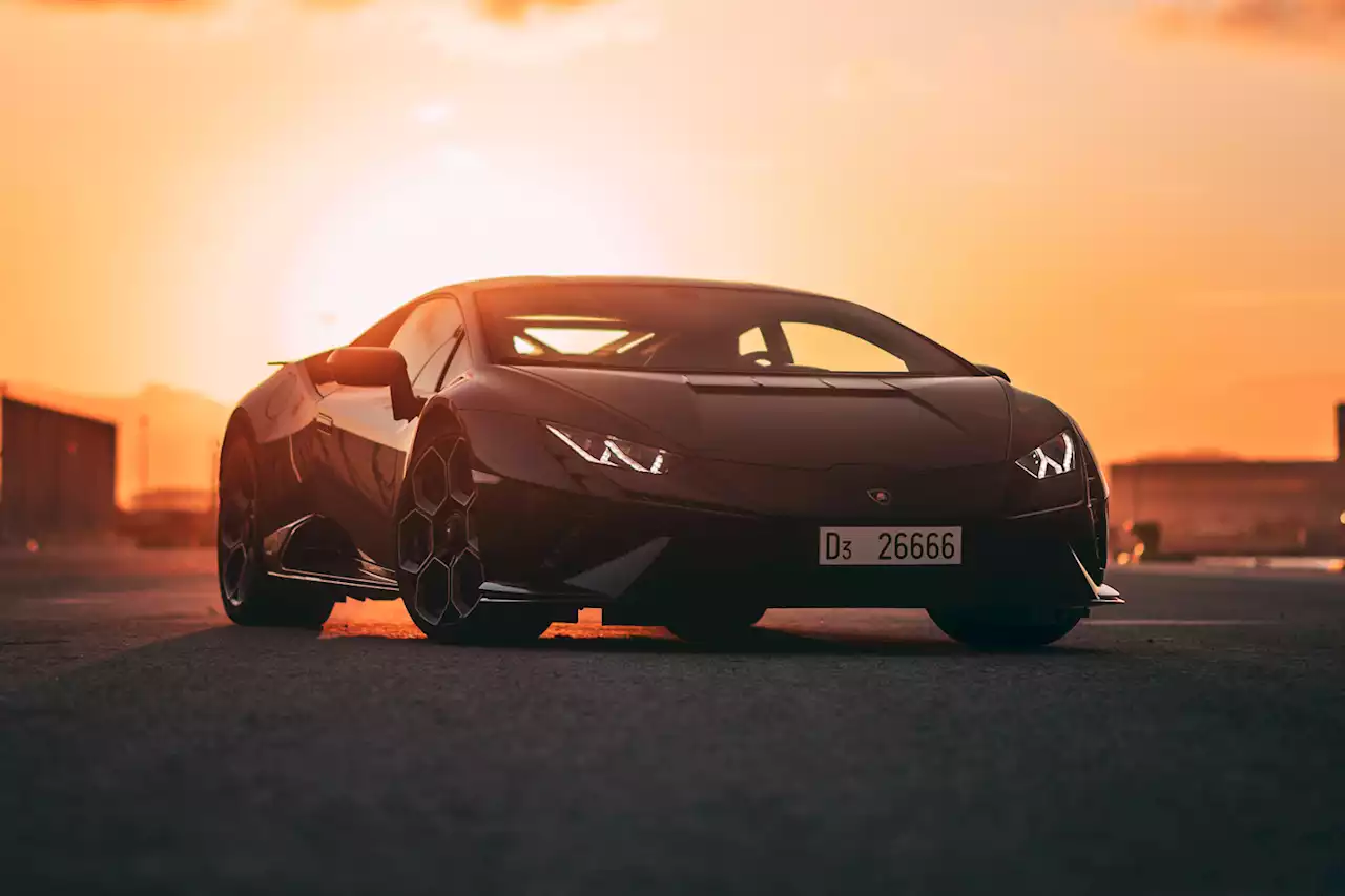 2022 Lamborghini Huracan Tecnica | PH Review