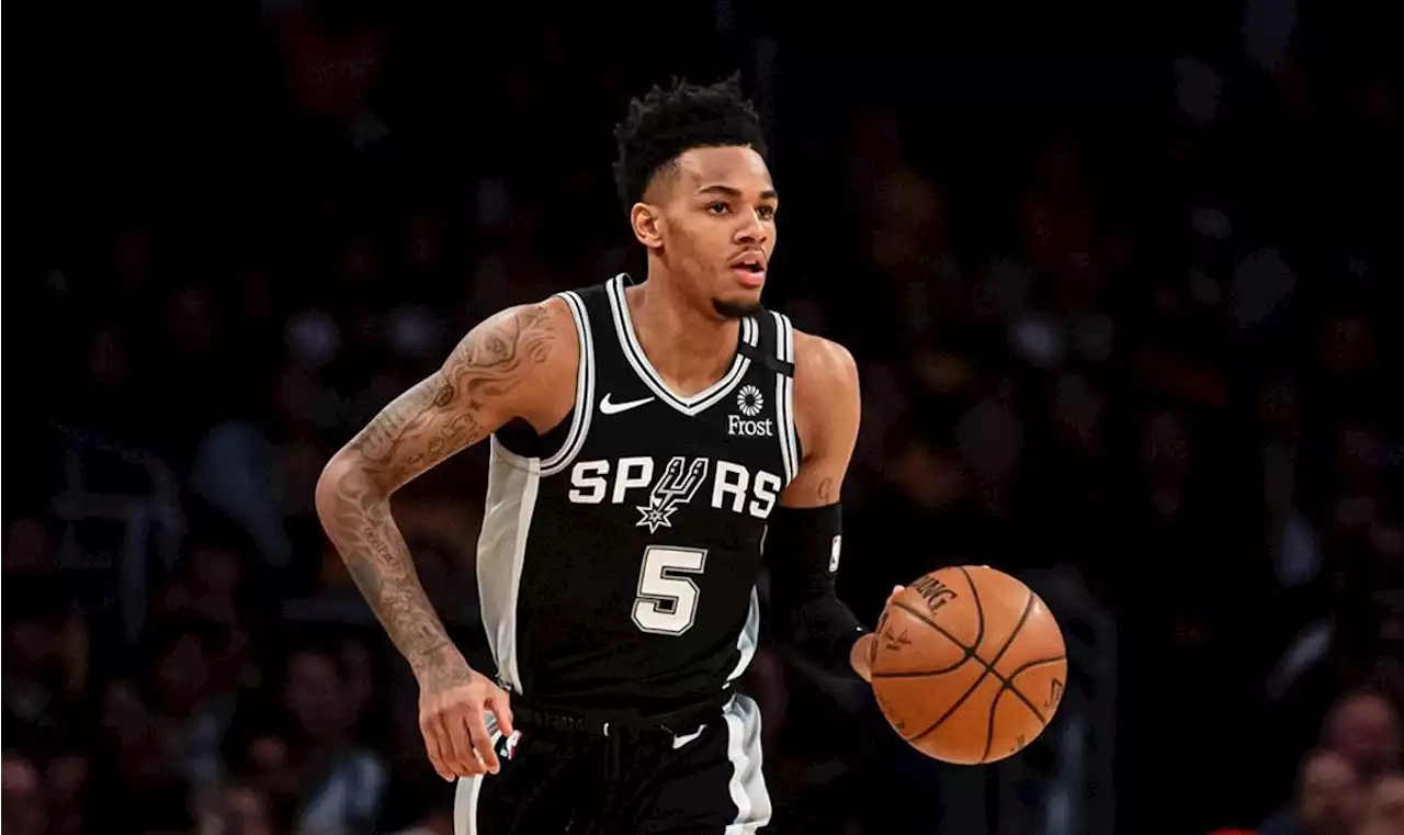 San Antonio Spurs trading Dejounte Murray to Atlanta for Gallinari and first-round draft picks