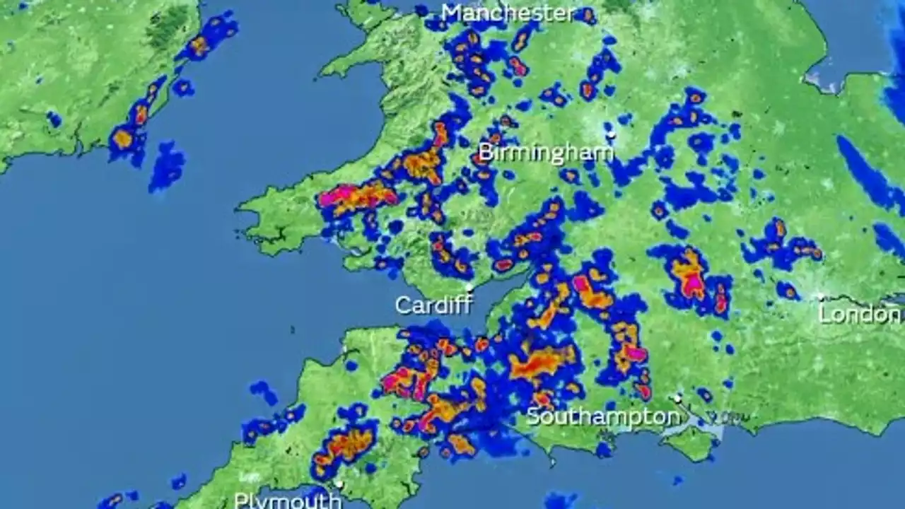 UK weather: Thunderstorm warning issued by Met Office in England and Wales before hot spell expected next month