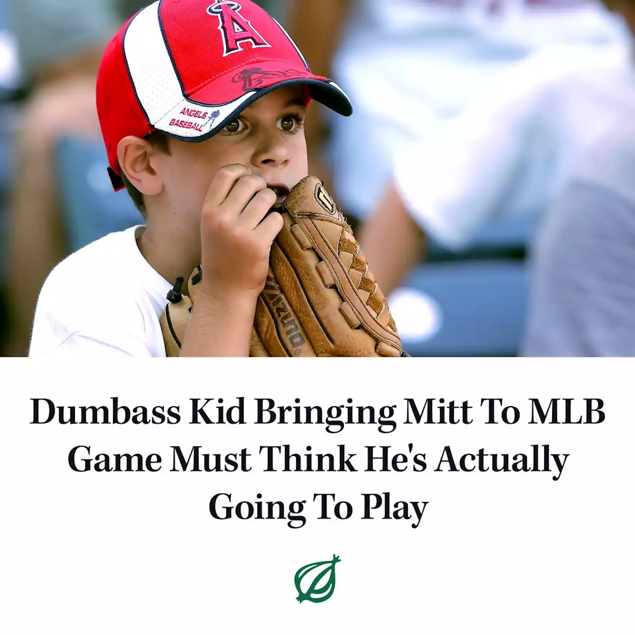 Dumbass Kid Bringing Mitt To MLB Game Must Think He’s Actually Going To Play