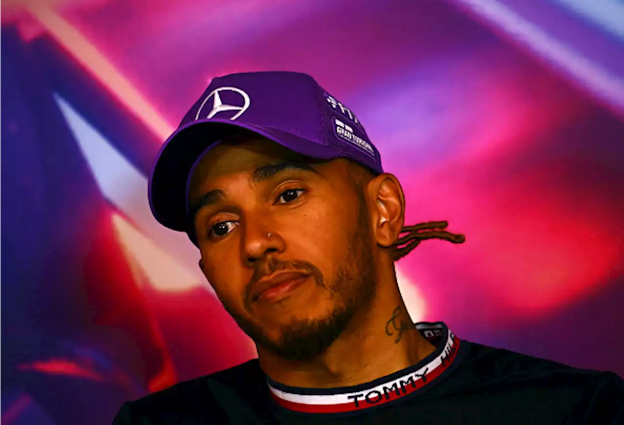 Lewis Hamilton gets apology for racist slur