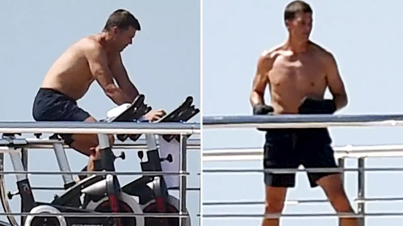 Tom Brady Gets In Topless Workout On Yacht On Italian Vacation